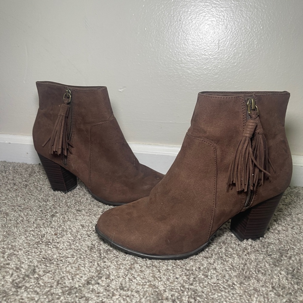 Old Navy Brown Ankle Booties with Stacked Heel